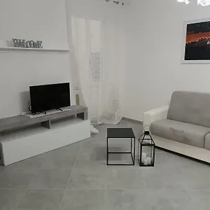 https://a-casa-savona.hotelitalianriviera.com